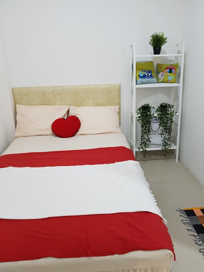 Room 28 Yakarta Exterior foto